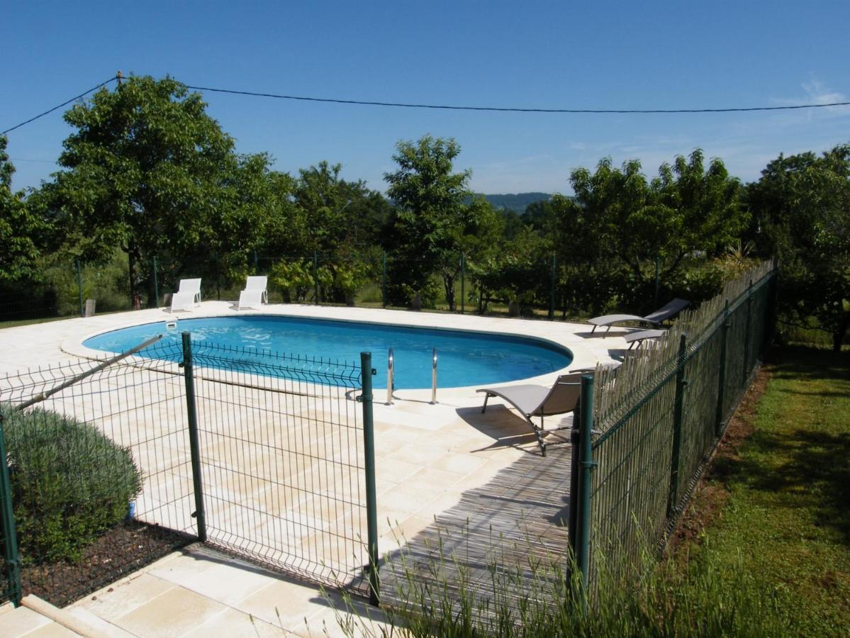 Lou Malinbouzat Villa Brignac-la-Plaine Exterior photo
