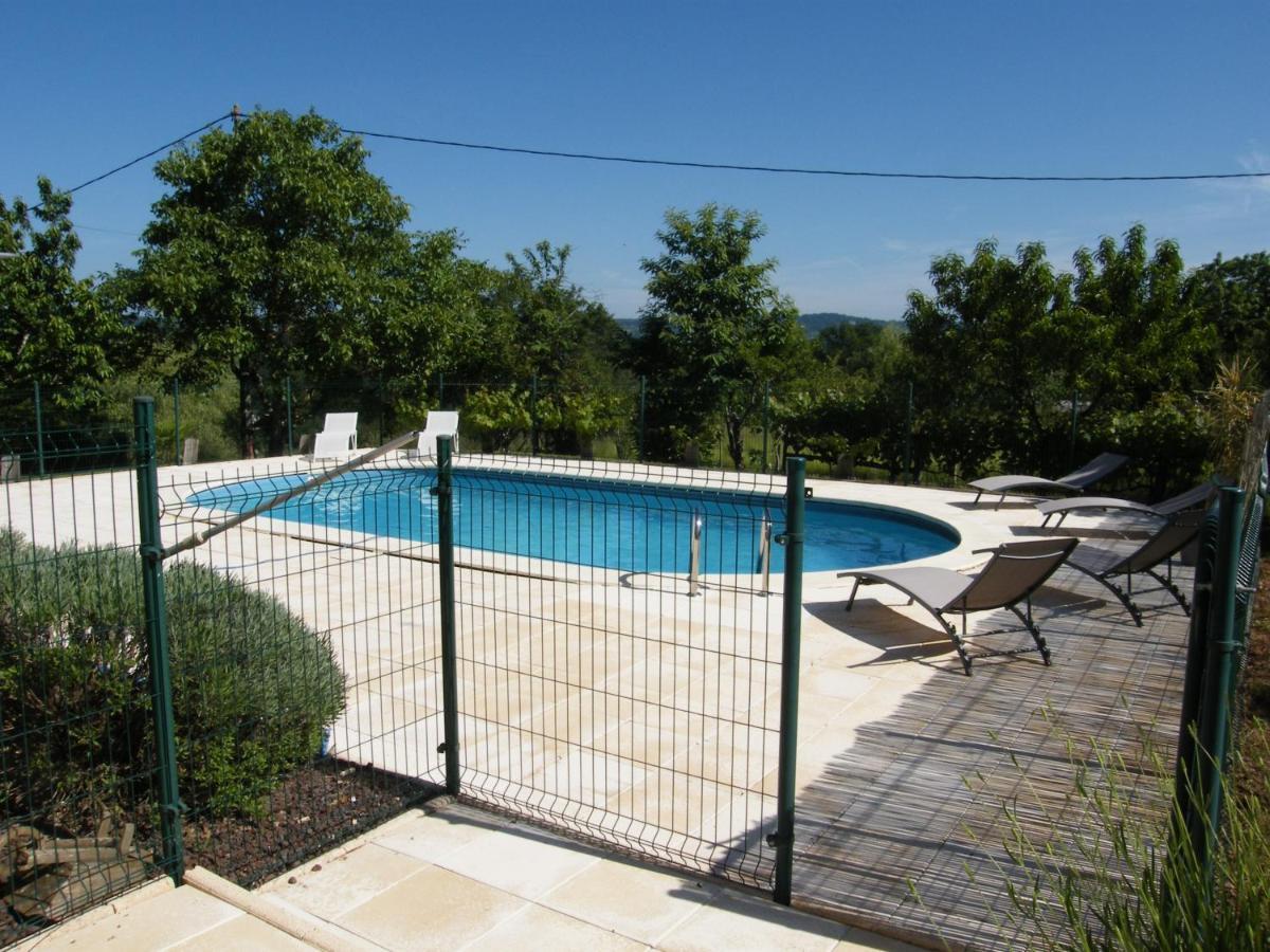 Lou Malinbouzat Villa Brignac-la-Plaine Exterior photo
